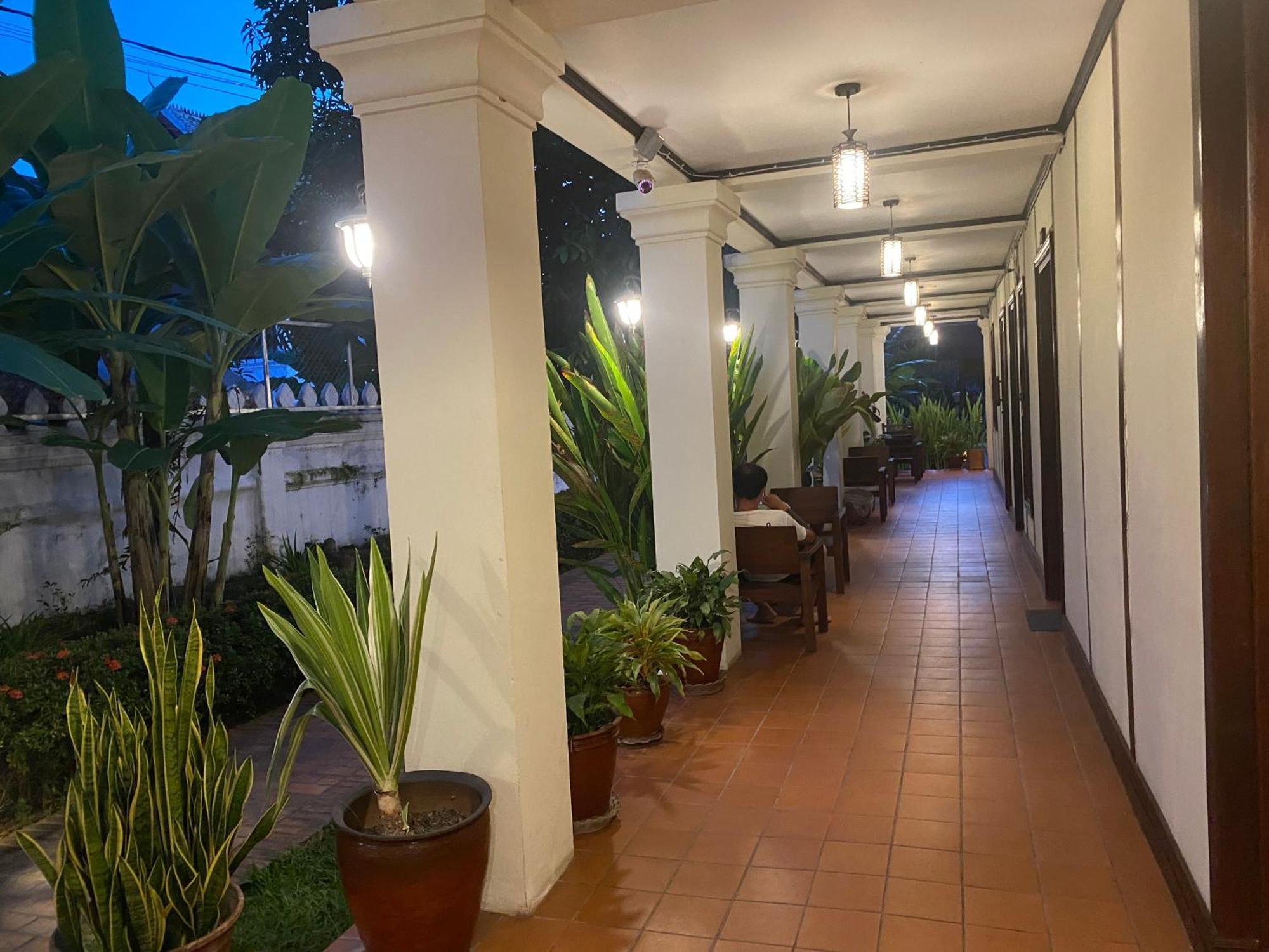 Luang Prabang Residence & Travel Экстерьер фото